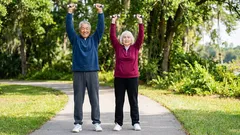 60歳からの朝の体操：やさしく、安全に、効果的に