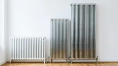 どのラジエーターを購入すべきか：圧力、出力（W）、暖房システムの種類に関するガイド