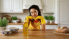 油は油で溶かす：身近な油で暮らしの困りごとを解決